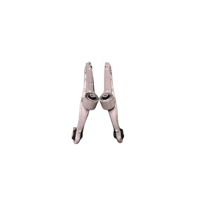 Le bras de commande avant inférieur droit n° OE 4877839AE pour la Jeep Cherokee 2014-2018 ZANETOL