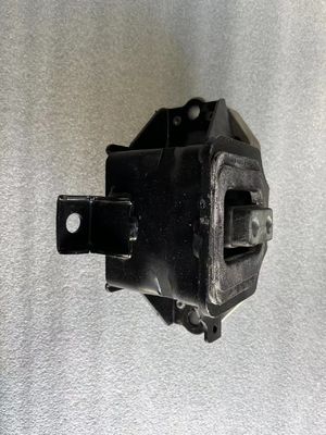 Le moteur est monté sur le moteur HYUNDAI SONATA LF OE N° 21830-C1070