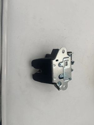 Fermeture de coffre à bagages Hyundai Car Fitment Fermeture de coque OEM81230-1R030 avec matériaux