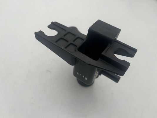 OEM25329-F3300 Connecteurs de tuyaux d'eau de refroidissement adaptés aux ports de radiateurs KIA modernes