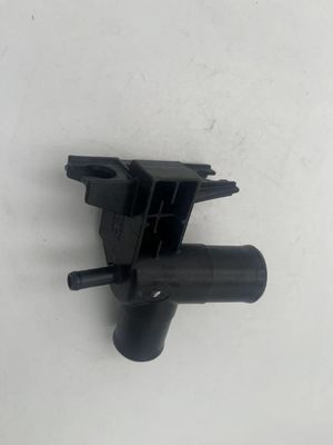 OEM25329-F3300 Connecteurs de tuyaux d'eau de refroidissement adaptés aux ports de radiateurs KIA modernes