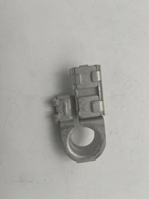 Processus d'estampage 919803X010 Terminal de batterie positive pour l'accent