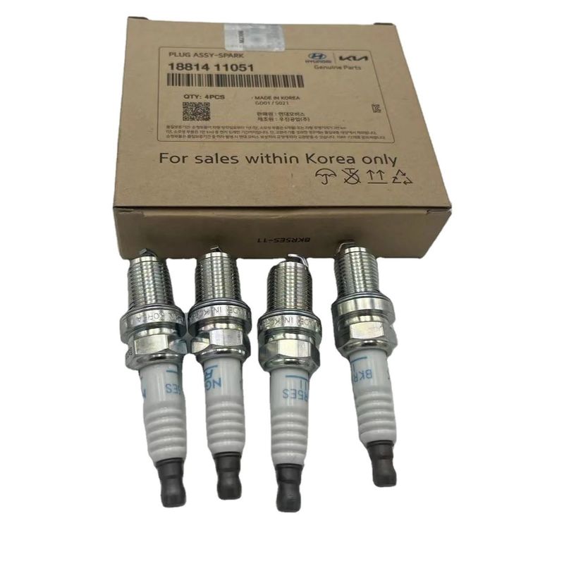 La bougie d'allumage standard OEM 18814-11051 pour les besoins personnalisés